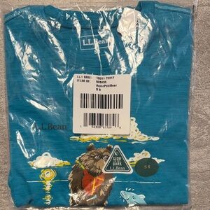 L.L. Bean Graphic Glow in the Dark Aquamarine Kids Tee NWT